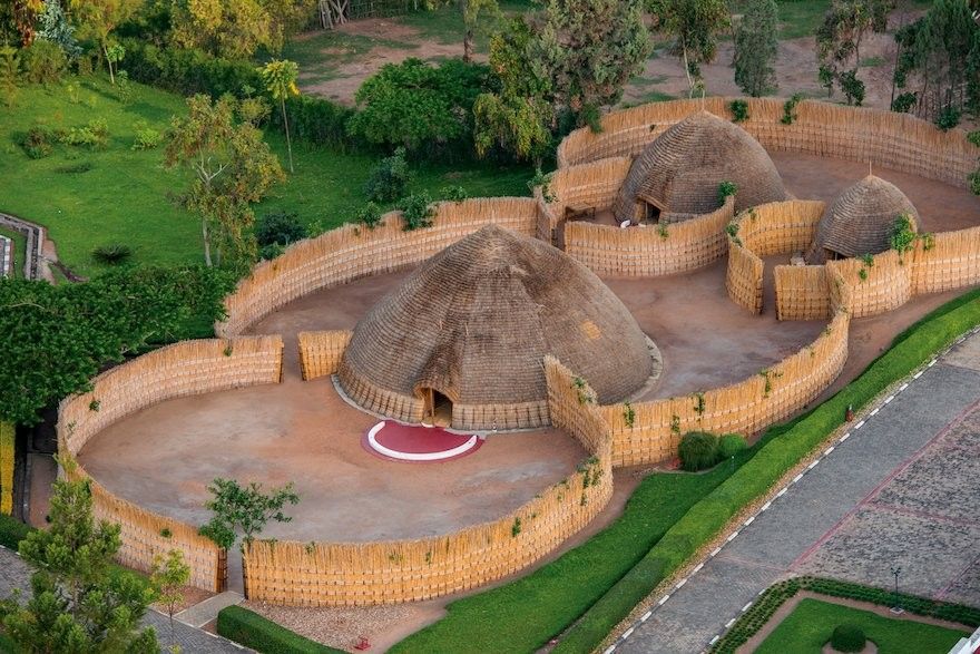 1  DAY TRIP TO NYANZA KINGS PALACE